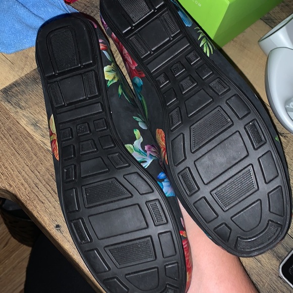 Floral Leather Loafers - Picture 3 of 4